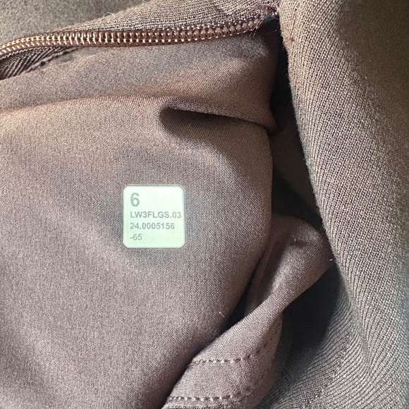 Lululemon Modal-Blend Turtleneck Tunic-Espresso size 6 - Picture 3 of 10